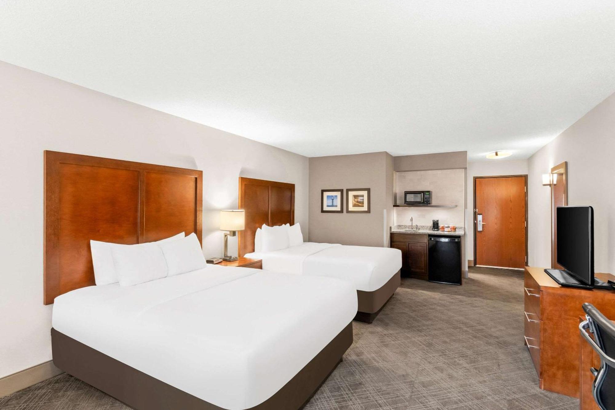 Comfort Inn West Duluth Bagian luar foto