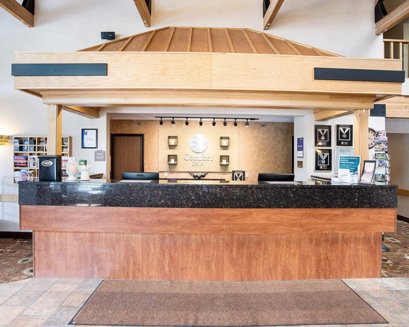 Comfort Inn West Duluth Bagian luar foto